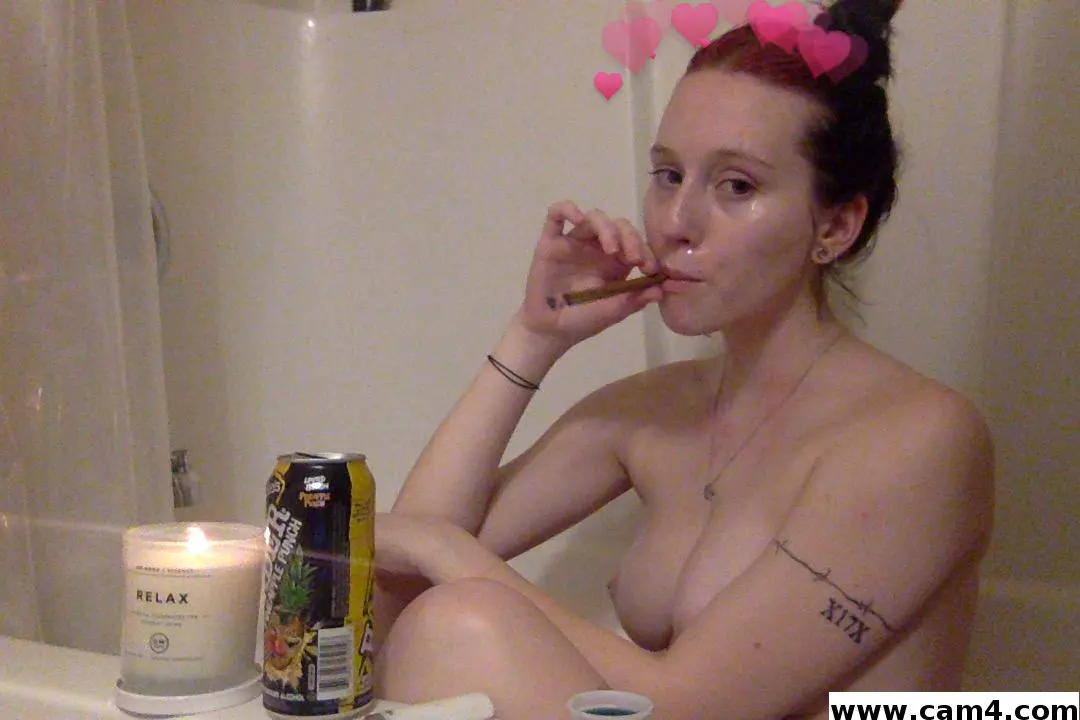 mimislimebby image 0