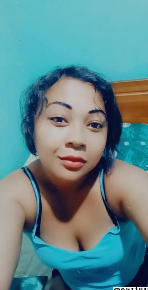 alissaharens image 0